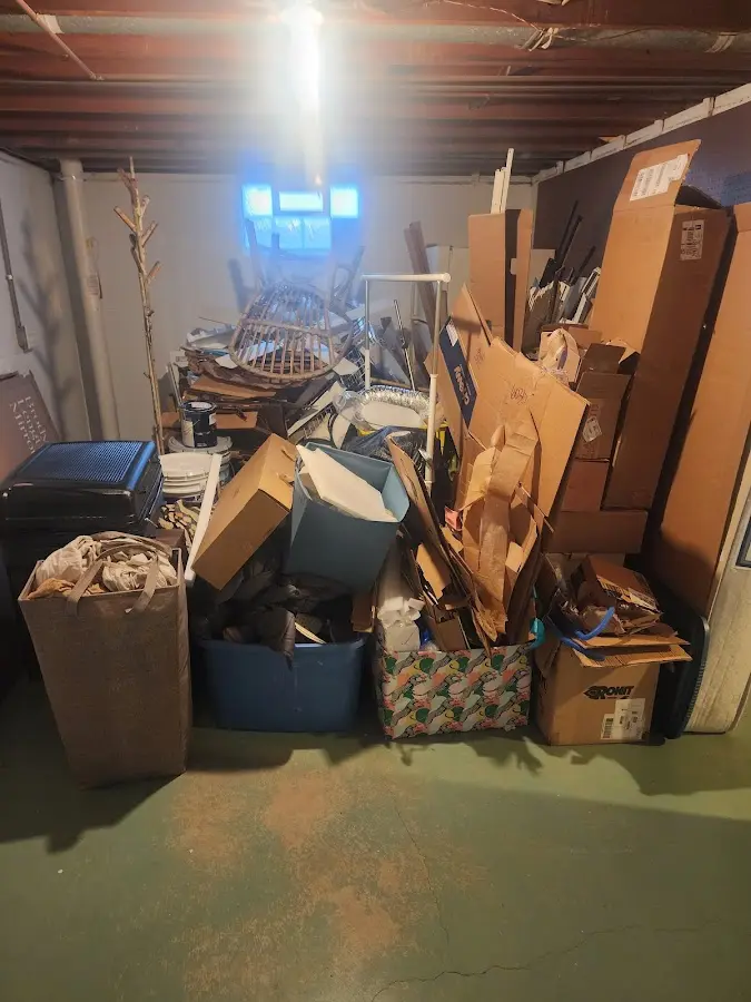 Roll-off dumpster container at job site for 40 Yard Dumpster Rental in Lochsloy